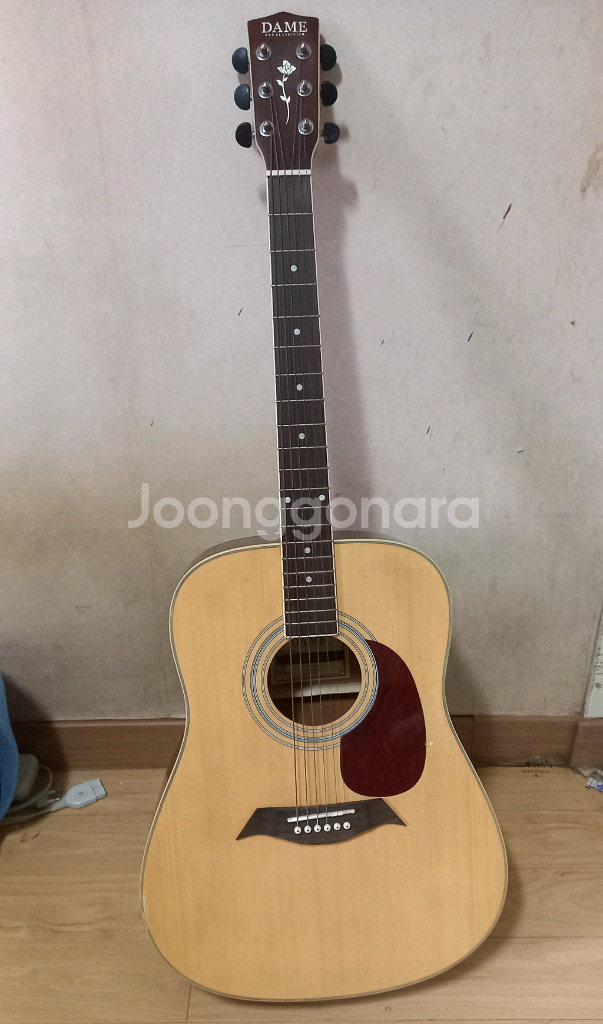 데임 통기타(직거래만 가능)--0