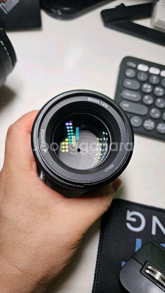 니콘 85mm f1.8g 단렌즈, 85.8g 여친렌즈--3