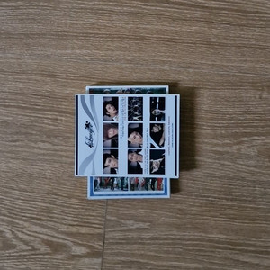 5샤이니 예전앨범활동사진스티커들.