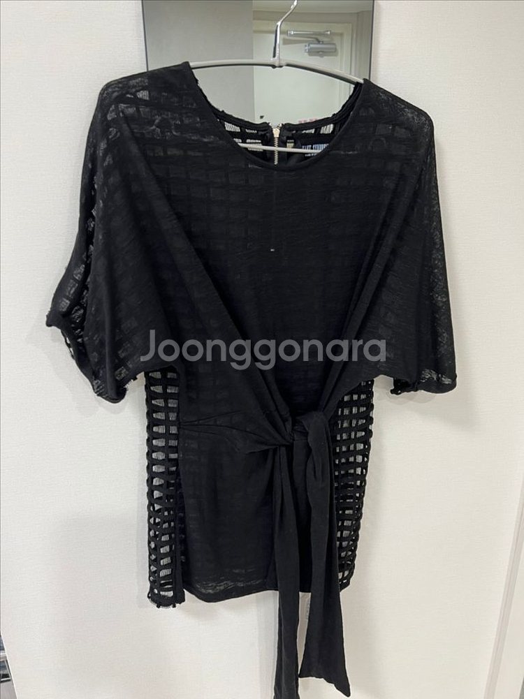 블랙 랩스타일 시스루 상의(새상품)--0