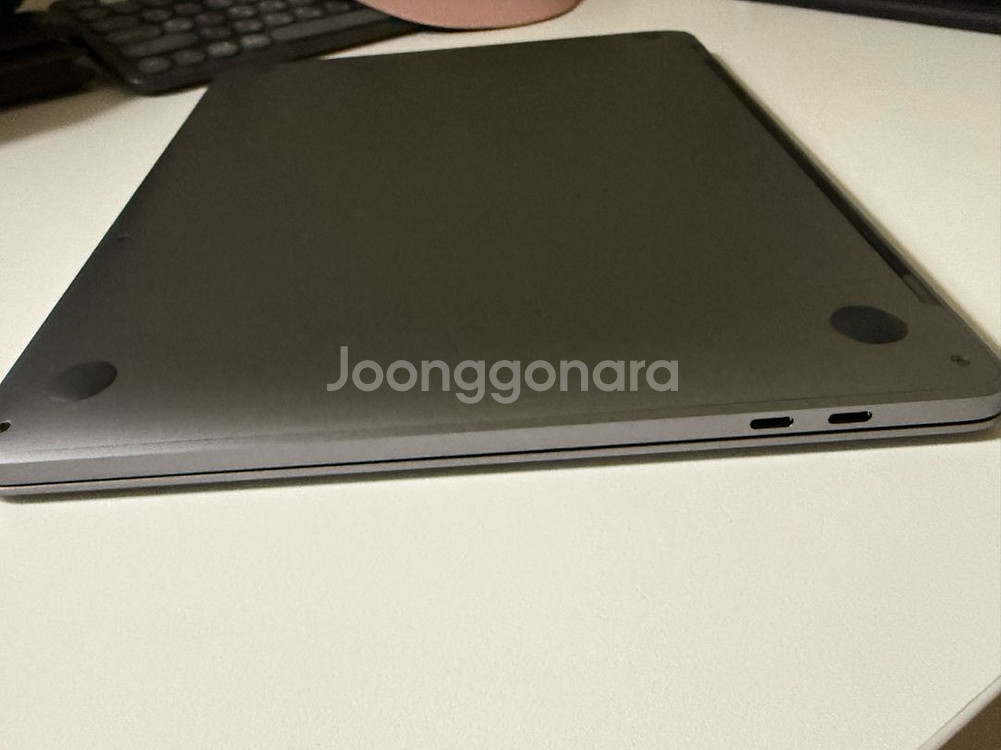 맥북 프로 13인치 M1 256GB (스페이스 그레이)--12