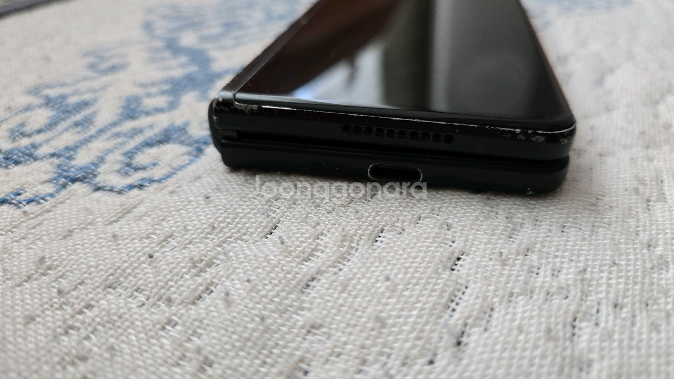 갤럭시폴드3 256gb--2
