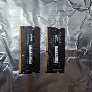 에센코어 노트북용 DDR4 8GB * 2개