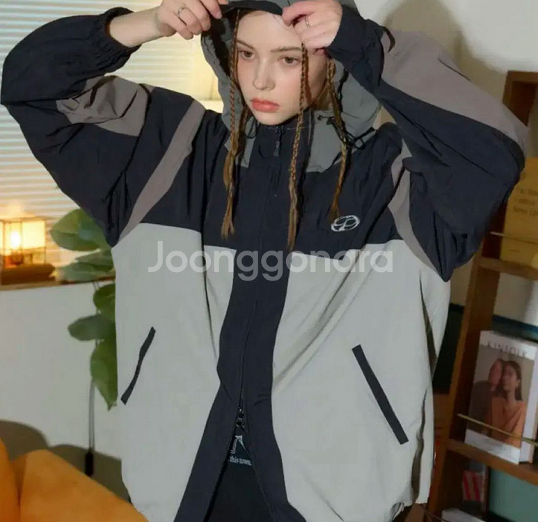 꼼파뇨 크래킹 후드 윈드브레이커 바람막이 블랙(M)--0