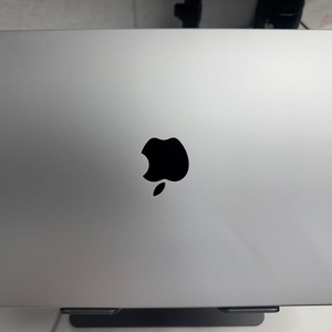 맥북 프로 14 M3 16G 512GB (A2779)