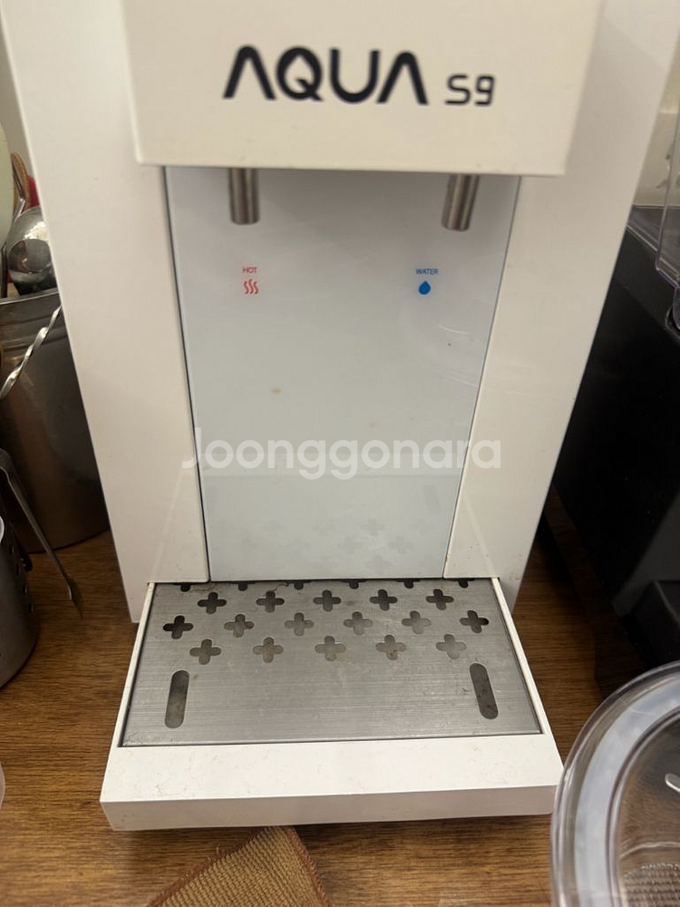 (카페폐업) 아쿠아베스트 S9 냉온수 디스펜서--2