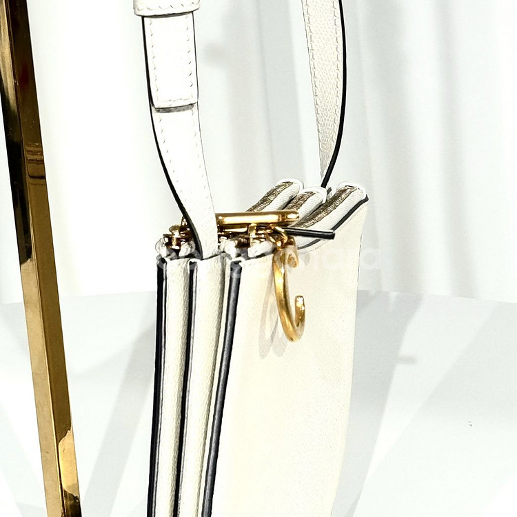 [정품]디올 3단 새들 트리오 크로스백 화이트--3