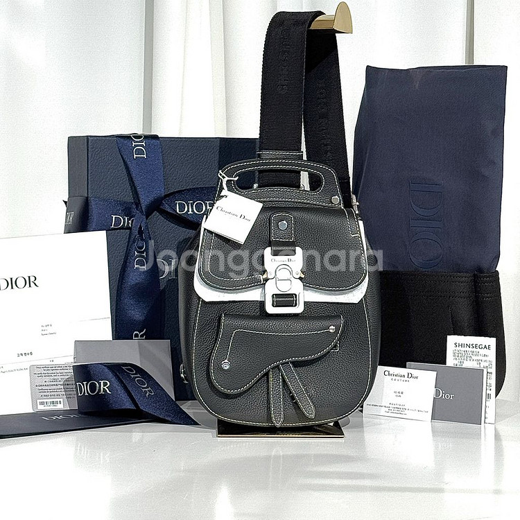 [새상품급,풀구성]디올 갤럽 슬링백 그레인스킨 크로스백--0