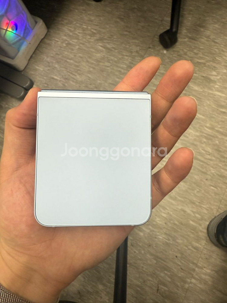 갤럭시 플립6 블루 256GB--5