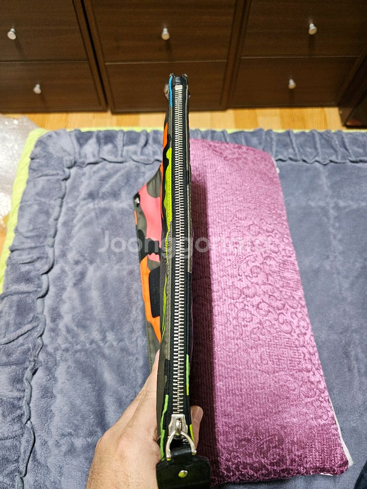 (정품) 발렌티노 카모플라쥬 클러치/남녀공용/개인--4