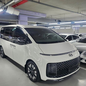 [현대]스타리아 2WD L3.5 라운지 7인승 인스퍼레 이미지