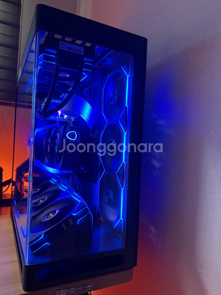Intel i7 14700KF 반본체 pc 팝니다--0