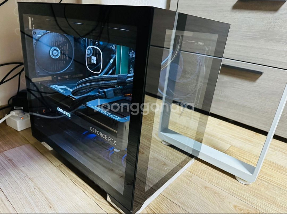 개인 게이밍 PC - 13900/4080/64GB--1