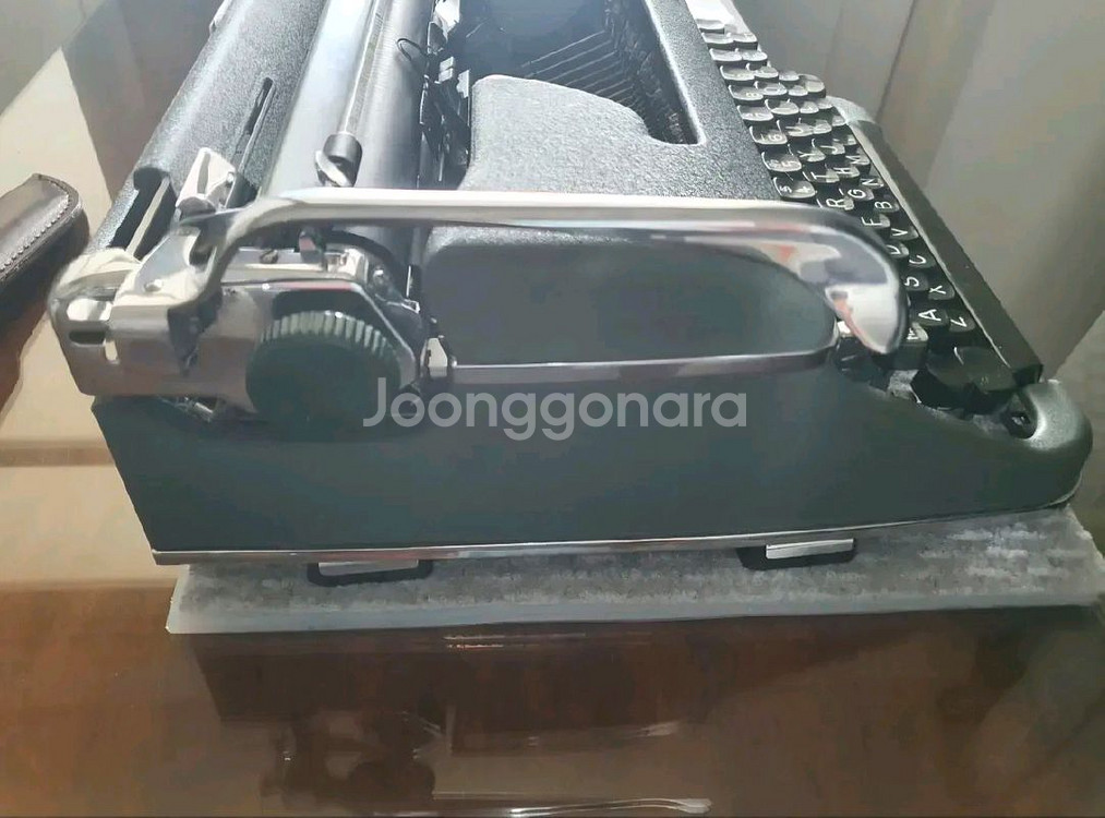 독일 타자기 와 엔틱 가구팝니다--2