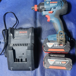 보쉬 18v 충전 임팩렌치드라이버 GDX18V-180