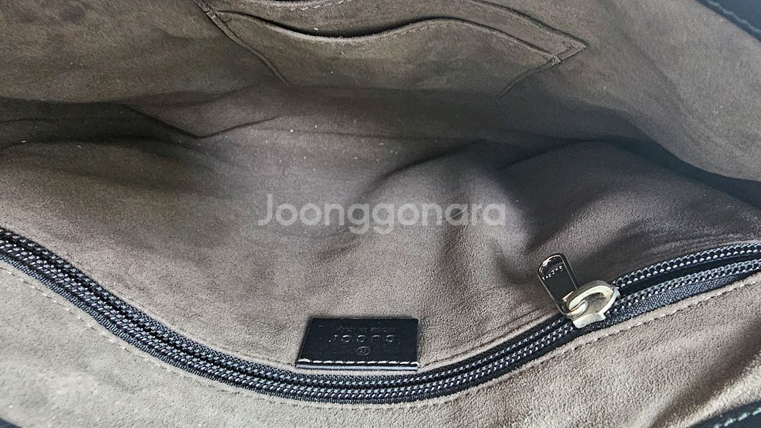 구찌 남자 메신저백--4