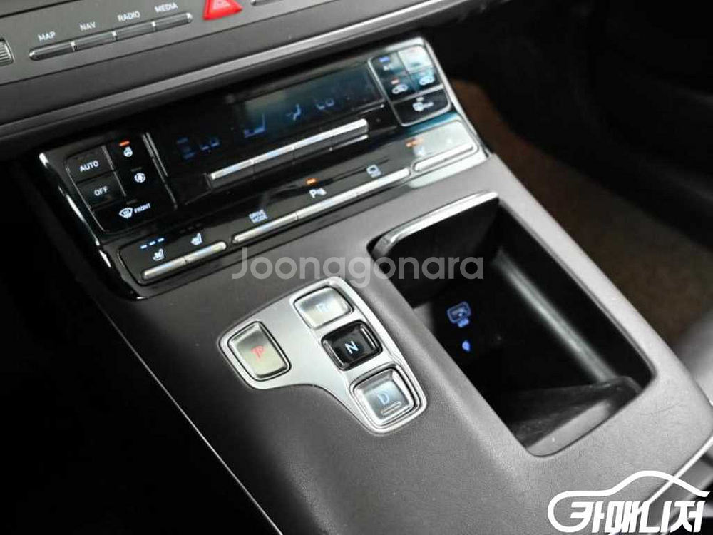 [현대]더 뉴 그랜저 IG LPI 3.0 프리미엄(렌터--8