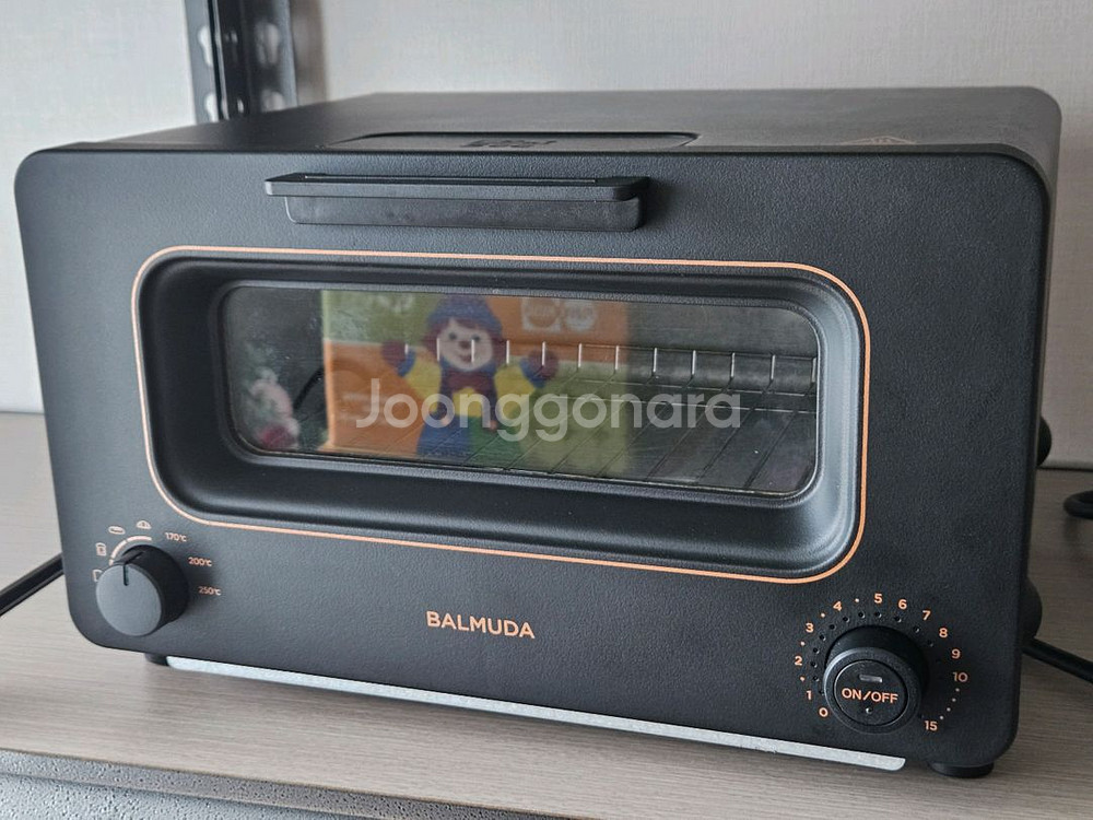 발뮤다 토스터기 K05B--0