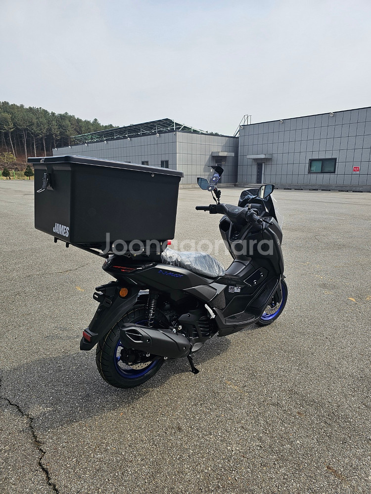 야마하 NMAX125 25년 신형 배달오토바이--1