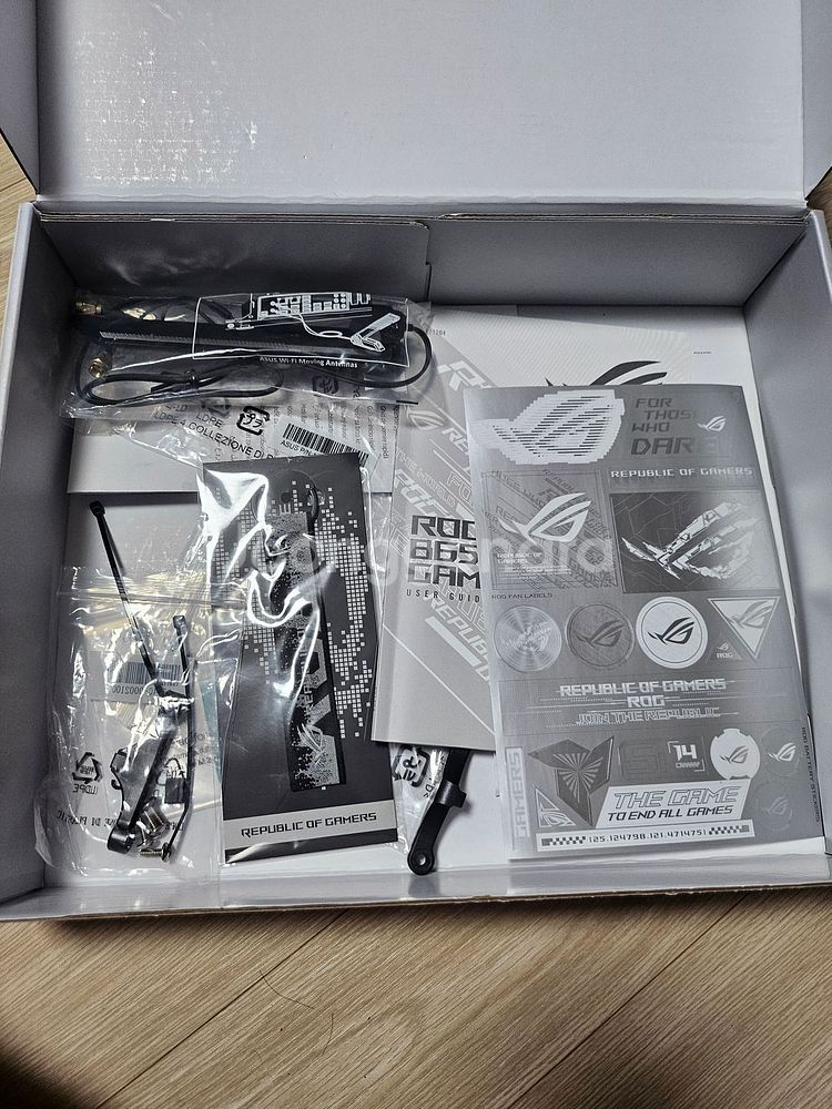 ROG STRIX B650-A GAMING WIFI--1