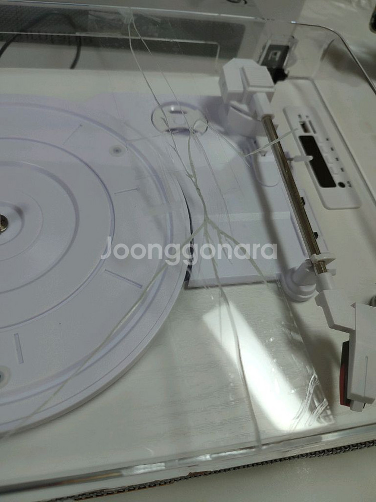 환불가능)아이리버 LP 턴테이블(미사용)플라스틱깨짐--1