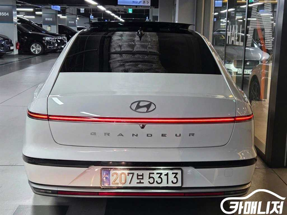 [현대]그랜저 (GN7) LPG 3.5 2WD 익스클루 이미지