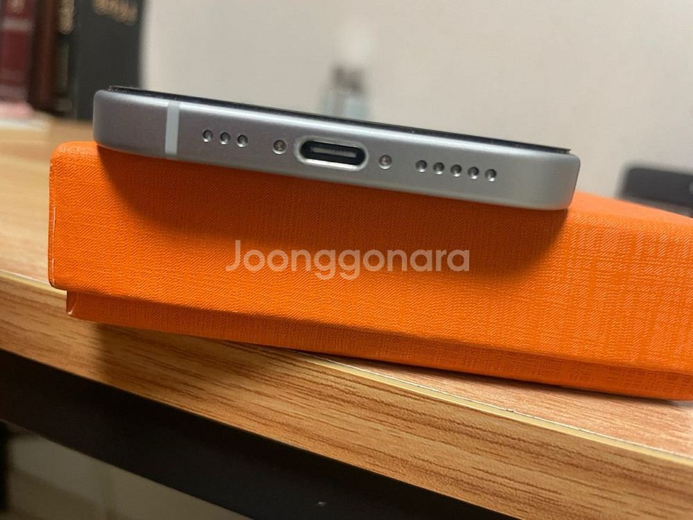 아이폰15 블루 128g--2