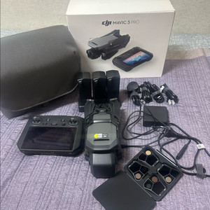DJI 매빅3프로 플라이모어 콤보 + RC pro