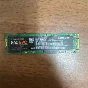 삼성 860EVO M.2 SATA 250gb 팝니다