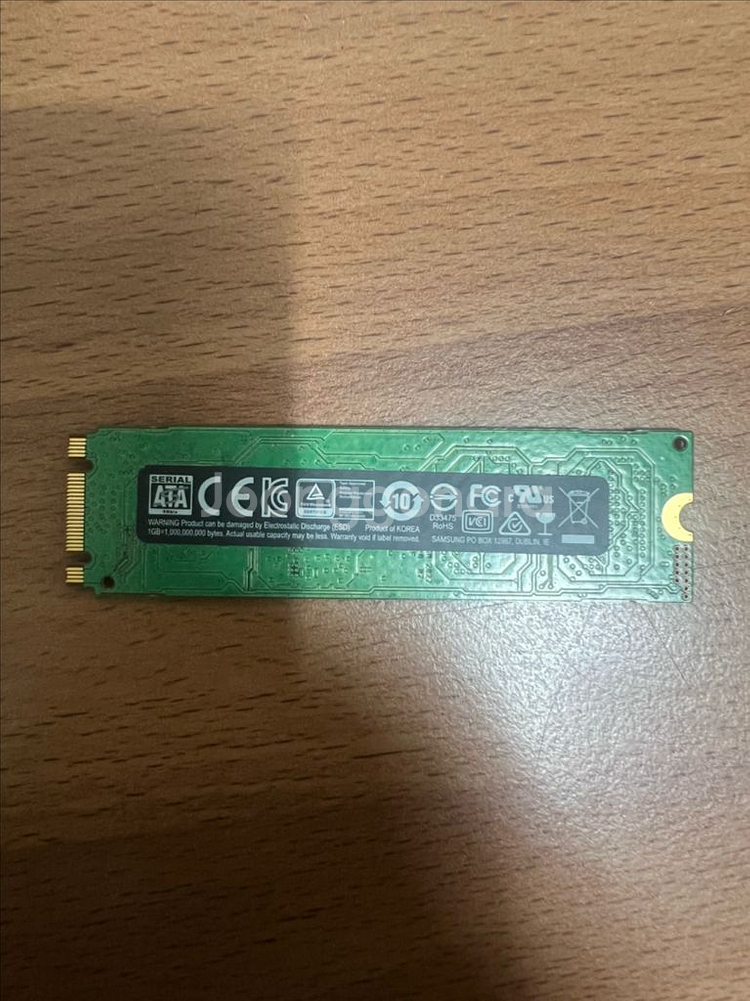 삼성 860EVO M.2 SATA 250gb 팝니다--1