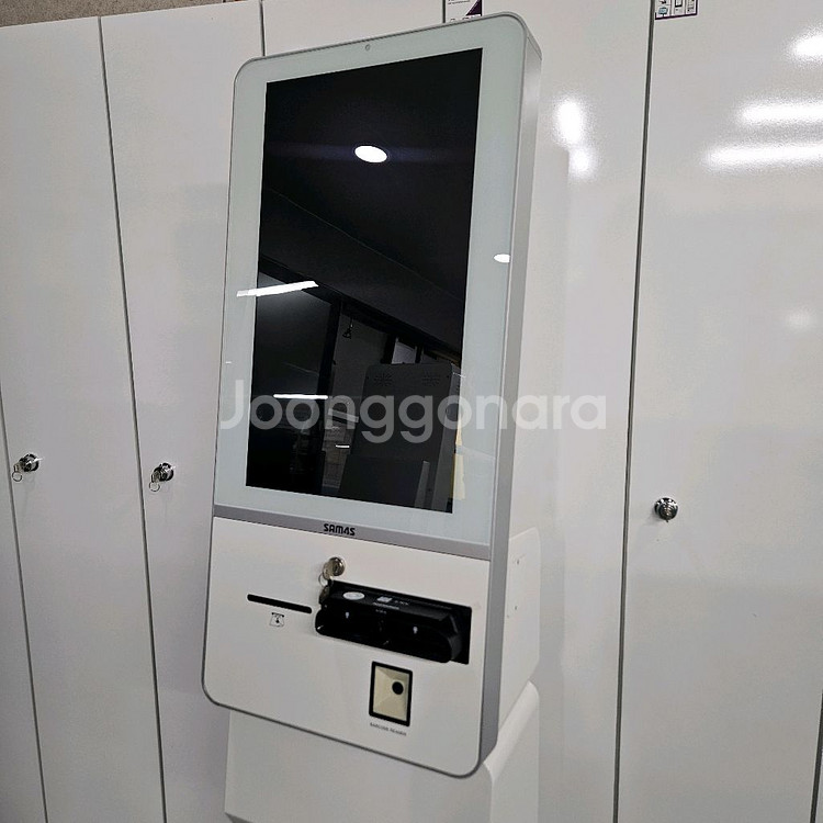 삼포스 22인치 스텐드일체형 키오스크--6