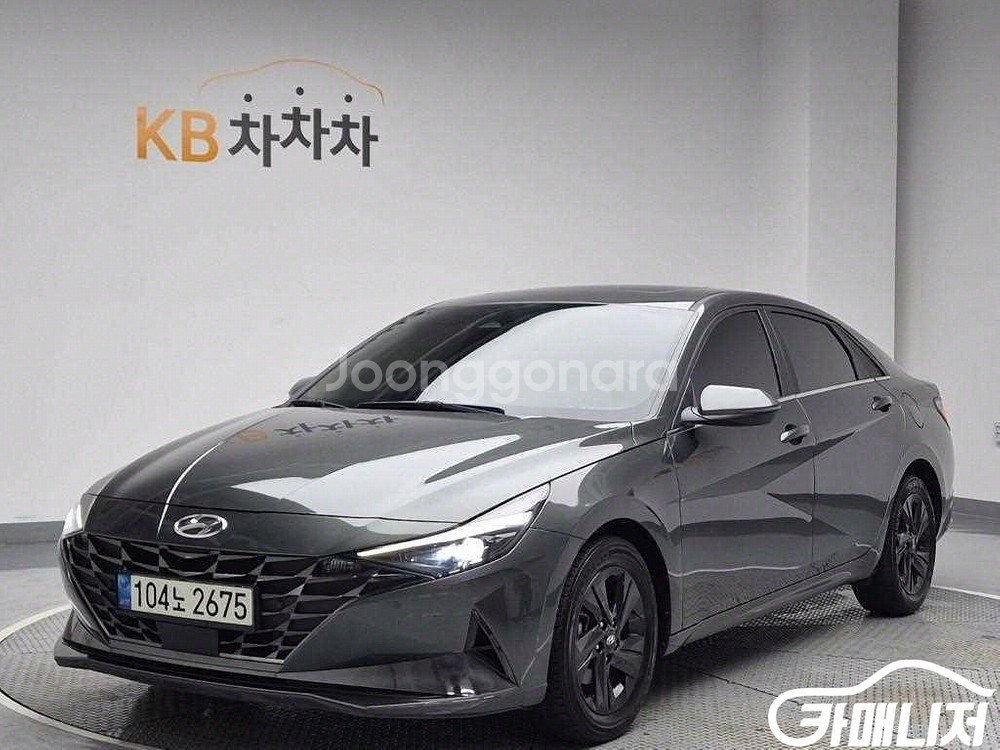 [현대]아반떼 (CN7) 1.6 LPI 모던 (5인승)--0