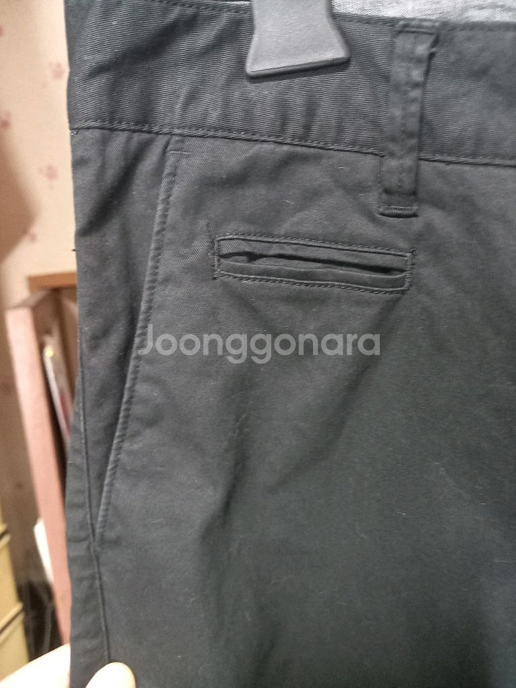 [지오다노]치노 면바지 블랙컬러 32사이즈--2