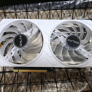 갤럭시 RTX4060TI EX WHITE 를 판매합니다