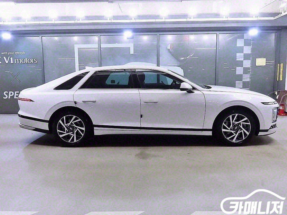 [현대]그랜저 (GN7) LPG 3.5 2WD (택시형 이미지