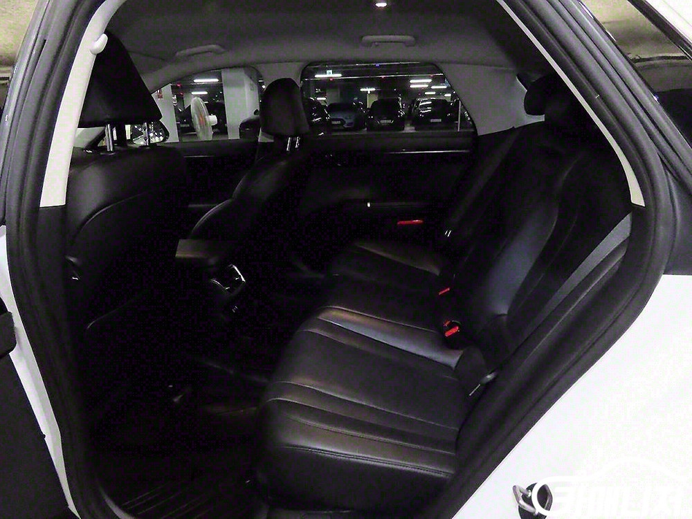 [현대]그랜저 (GN7) LPG 3.5 2WD (택시형 이미지