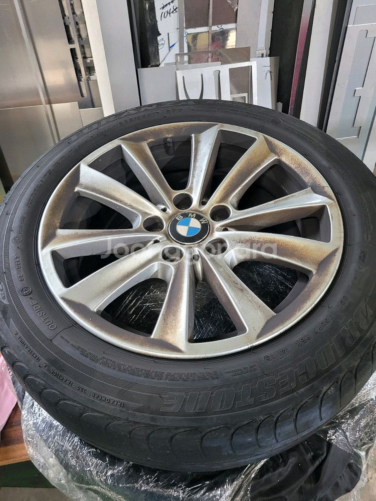 BMW 순정 F바디 17인치 휠 타이어 4개세트--0