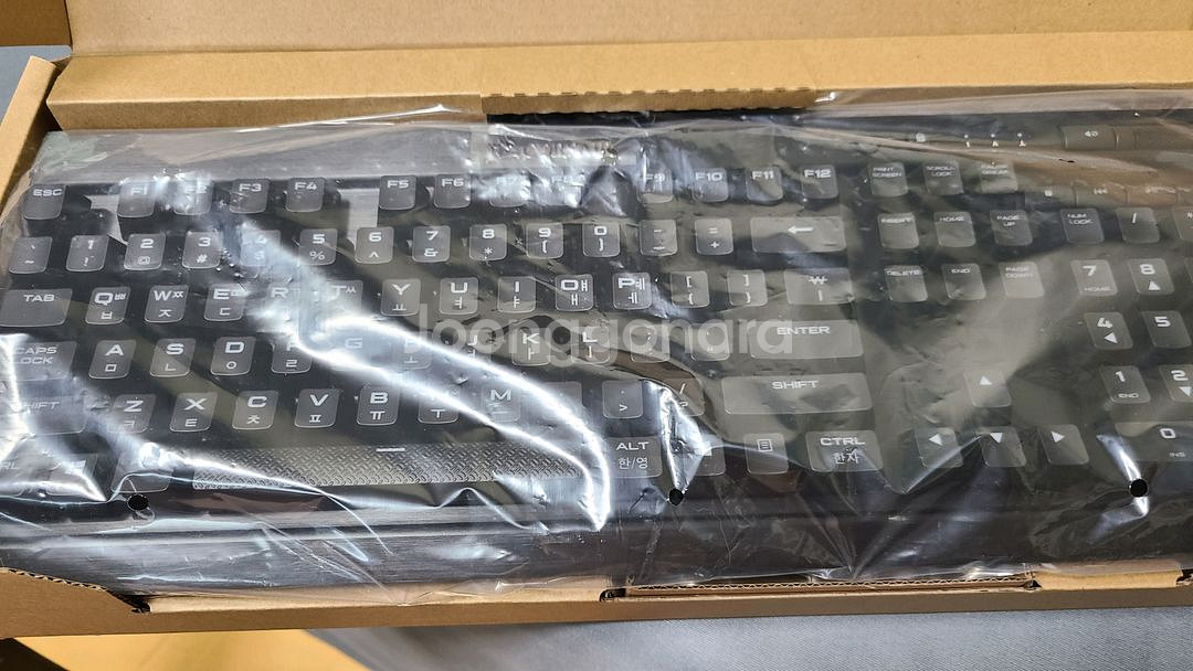 커세어 CORSAIR K80 LUX 적축(팜레스트 포함--2