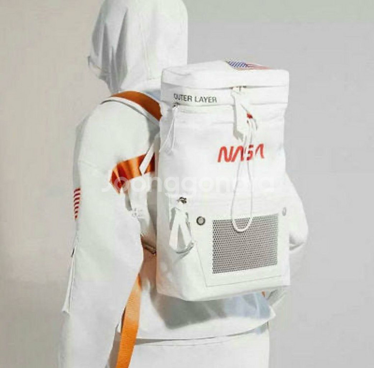 NASA 디자인 백팩--0