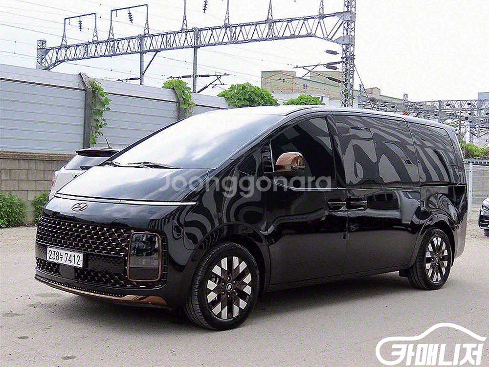 [현대]스타리아 2WD L3.5 라운지 9인승 프레스티--1