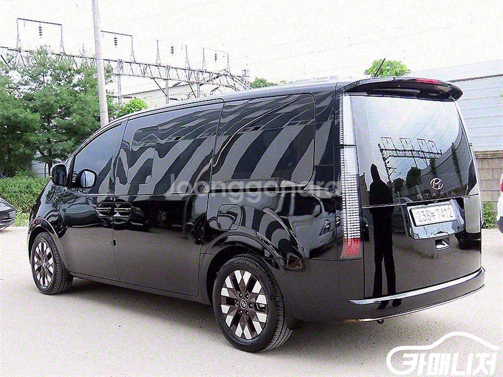 [현대]스타리아 2WD L3.5 라운지 9인승 프레스티--2
