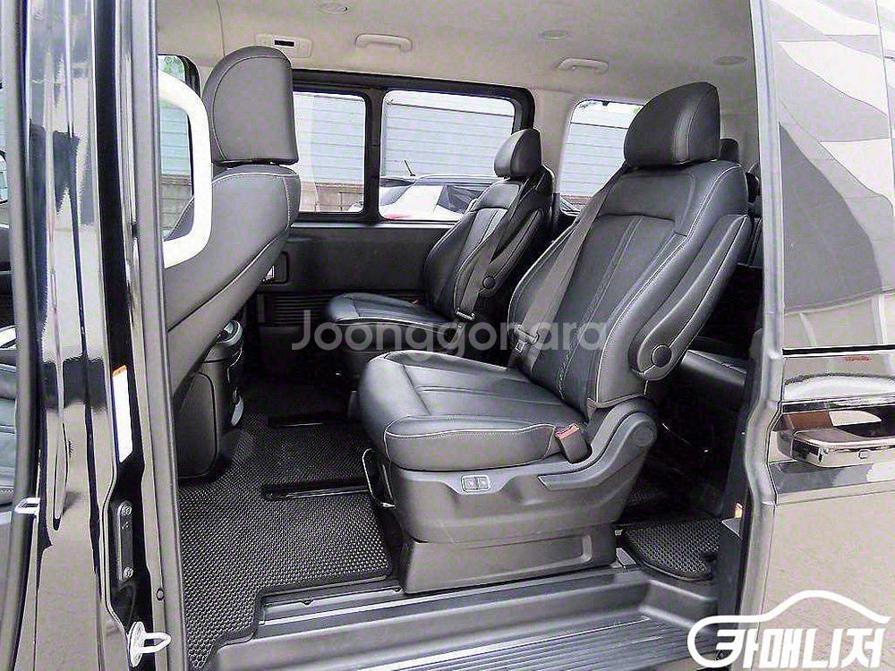 [현대]스타리아 2WD L3.5 라운지 9인승 프레스티--5