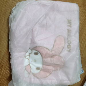 마이멜로디 패딩백.담요.펜파우치 미사용 3개일괄 무료배