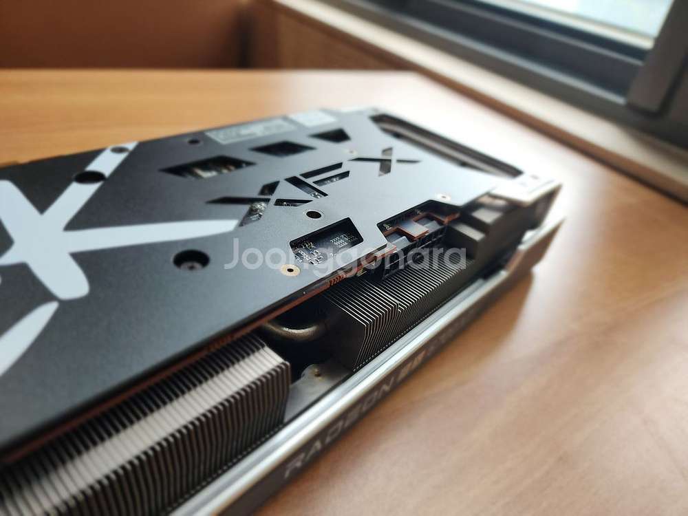 XFX 라데온 RX 6700XT 12GB--2