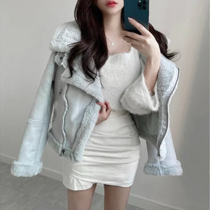 새제품 국내제작 ! 스웨이드 페이크퍼 숏 무스탕 소라