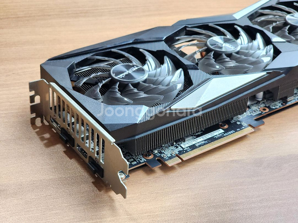 라데온 에즈락 6700XT 12G 챌린저 프로--5