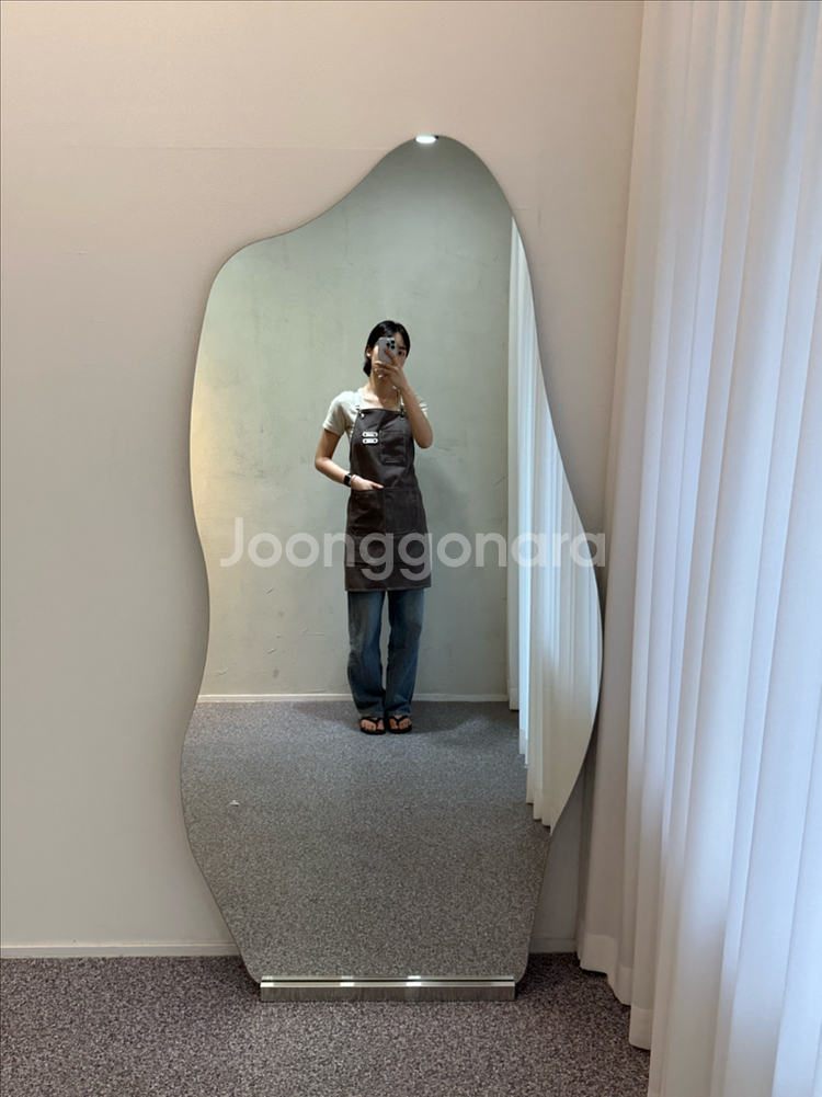 거울미인 노프레임 비정형 조약돌 전신거울 대형 와이드--1