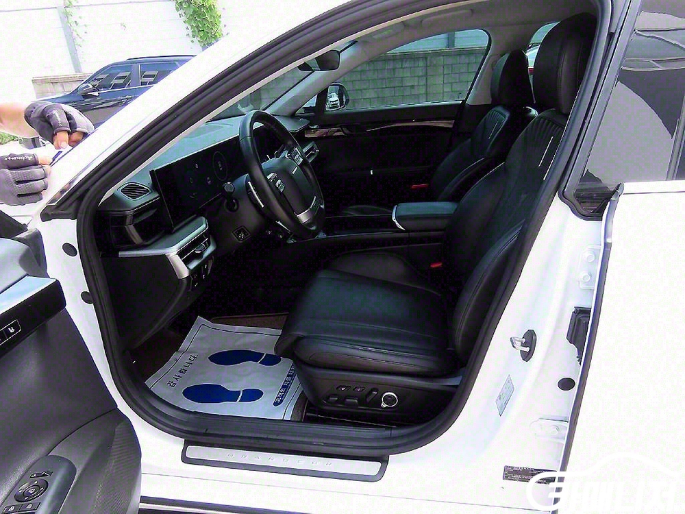 [현대]그랜저 (GN7) LPG 3.5 2WD (택시형 이미지