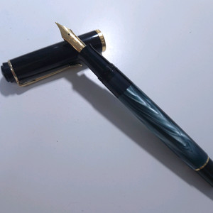 펠리칸 M200 그린마블 F