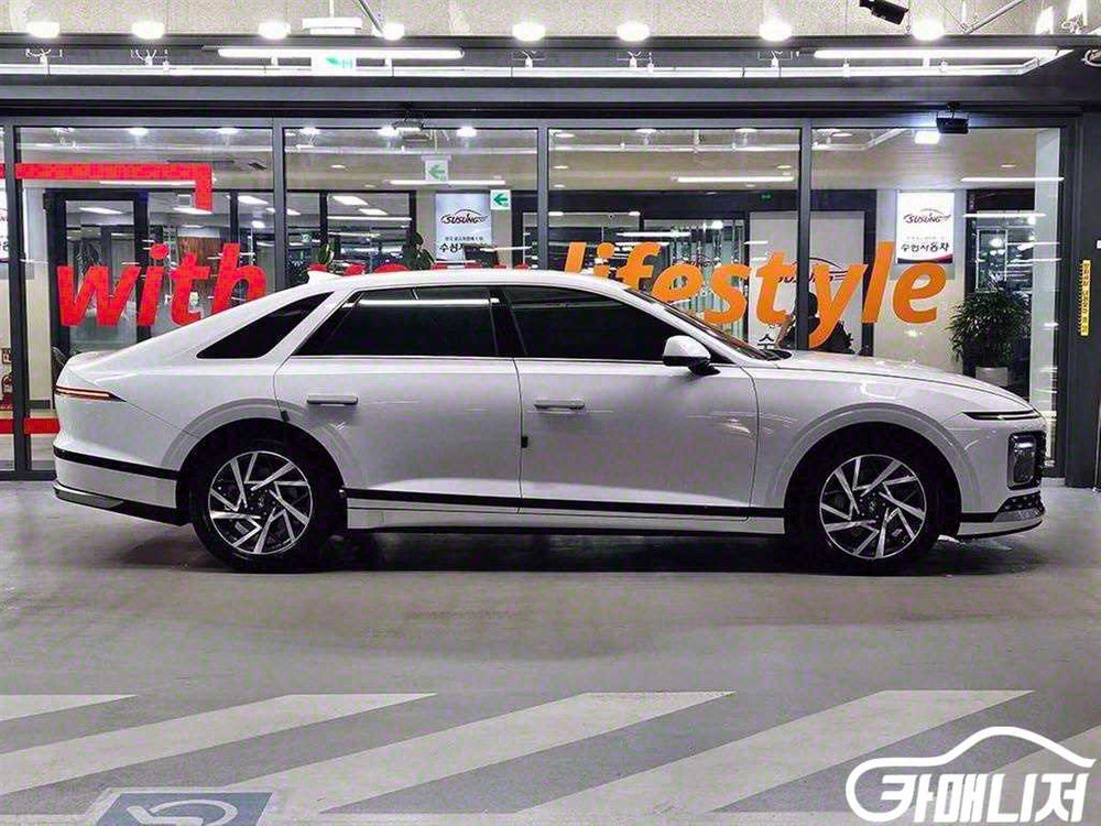 [현대]그랜저 (GN7) LPG 3.5 2WD (택시형 이미지